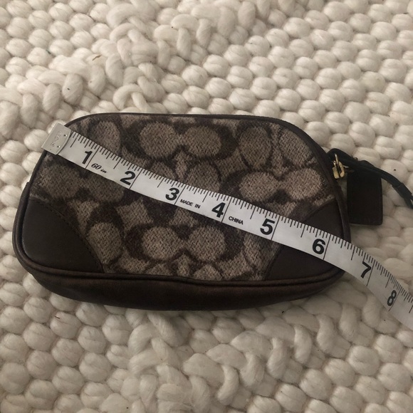 Coach cosmetic case - Picture 6 of 6